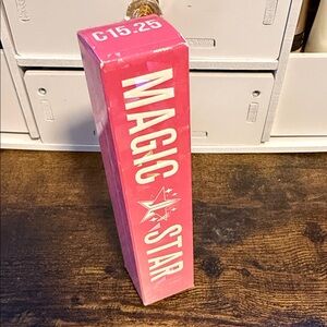 Jeffree Star Magic Star Concealer - Bold Pink Box